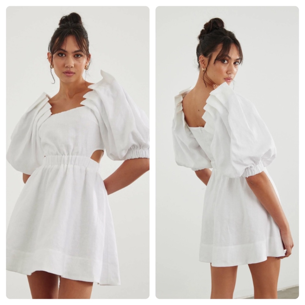 NWOT Sovere white Noble puff sleeve cutout mini dress